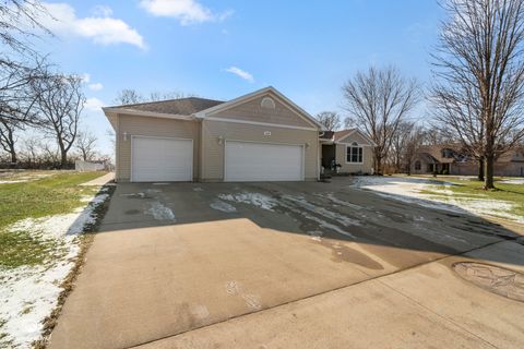 Tiny photo for 3208 Stone Fence Drive, Kankakee, IL 60901 (MLS # 12549303)