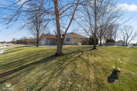 Tiny photo for 3208 Stone Fence Drive, Kankakee, IL 60901 (MLS # 12549303)
