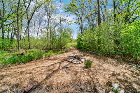 Tiny photo for 27250 N Meadowoods Lane, Mettawa, IL 60048 (MLS # 12653567)