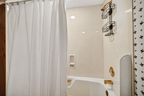Tiny photo for 27250 N Meadowoods Lane, Mettawa, IL 60048 (MLS # 12653567)