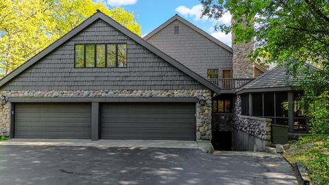 Tiny photo for 27250 N Meadowoods Lane, Mettawa, IL 60048 (MLS # 12653567)
