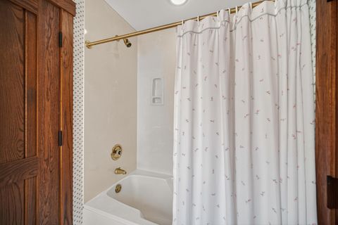 Tiny photo for 27250 N Meadowoods Lane, Mettawa, IL 60048 (MLS # 12653567)