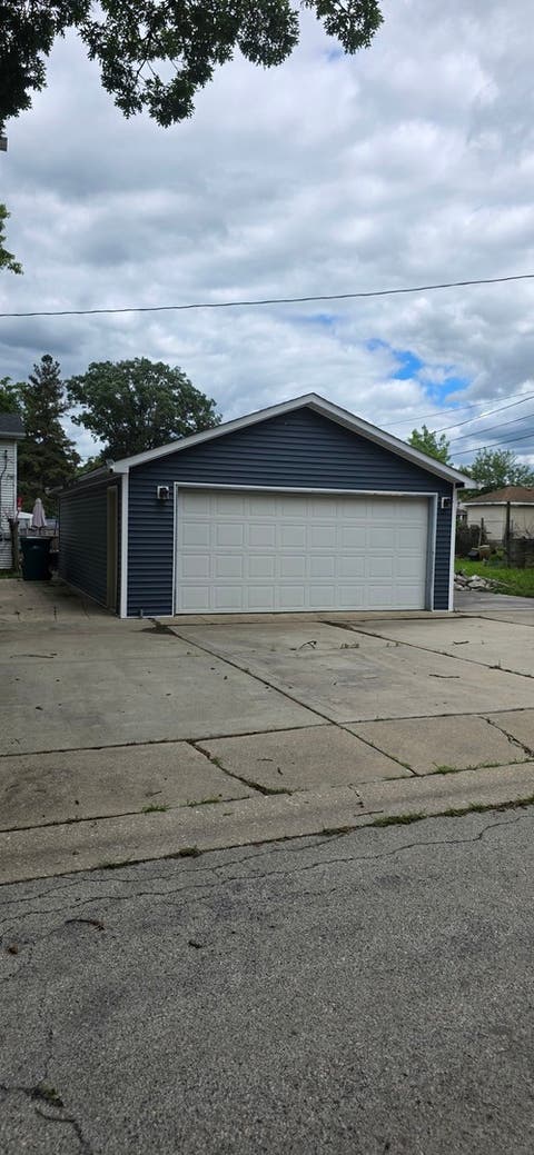 Tiny photo for 1324 Ridgewood Avenue, Joliet, IL 60432 (MLS # 12682080)