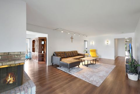 Tiny photo for Northbrook, IL 60062 (MLS # 12443233)