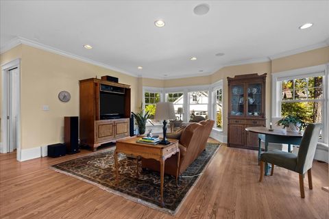 Tiny photo for 611 Ash Street, Winnetka, IL 60093 (MLS # 12507234)