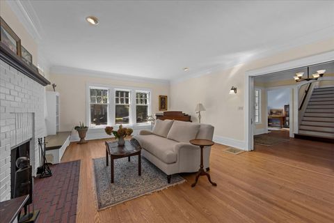 Tiny photo for 611 Ash Street, Winnetka, IL 60093 (MLS # 12507234)