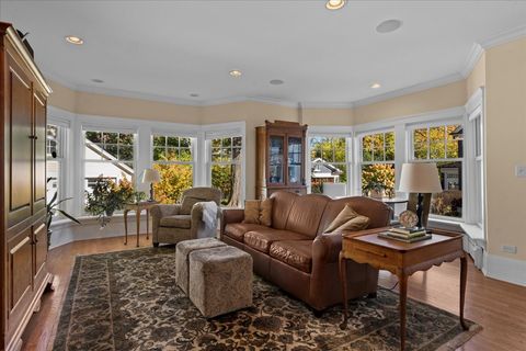 Tiny photo for 611 Ash Street, Winnetka, IL 60093 (MLS # 12507234)