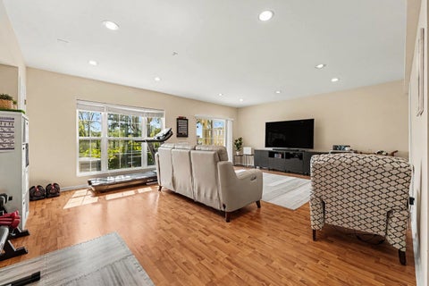 Tiny photo for 469 Bay Tree Circle, Vernon Hills, IL 60061 (MLS # 12749140)