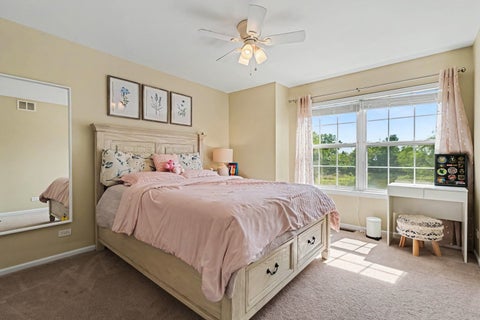 Tiny photo for 469 Bay Tree Circle, Vernon Hills, IL 60061 (MLS # 12749140)