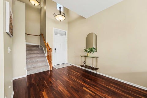 Tiny photo for 469 Bay Tree Circle, Vernon Hills, IL 60061 (MLS # 12749140)