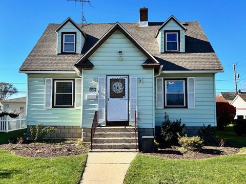 Photo of 16254 Prairie Avenue, South Holland, IL 60473 (MLS # 12469940)