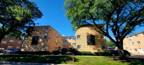 Photo of 3810 Ruby Street #2W, Schiller Park, IL 60176 (MLS # 12776292)
