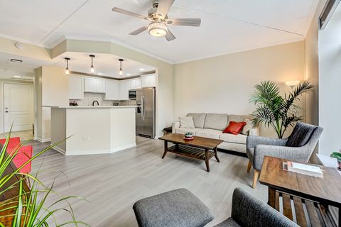 Tiny photo for 855 E 22nd Street #318, Lombard, IL 60148 (MLS # 12604773)