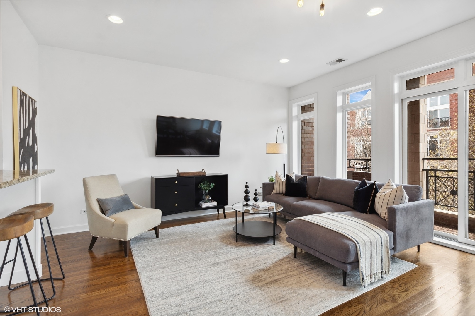 2130 W Rice Street 3