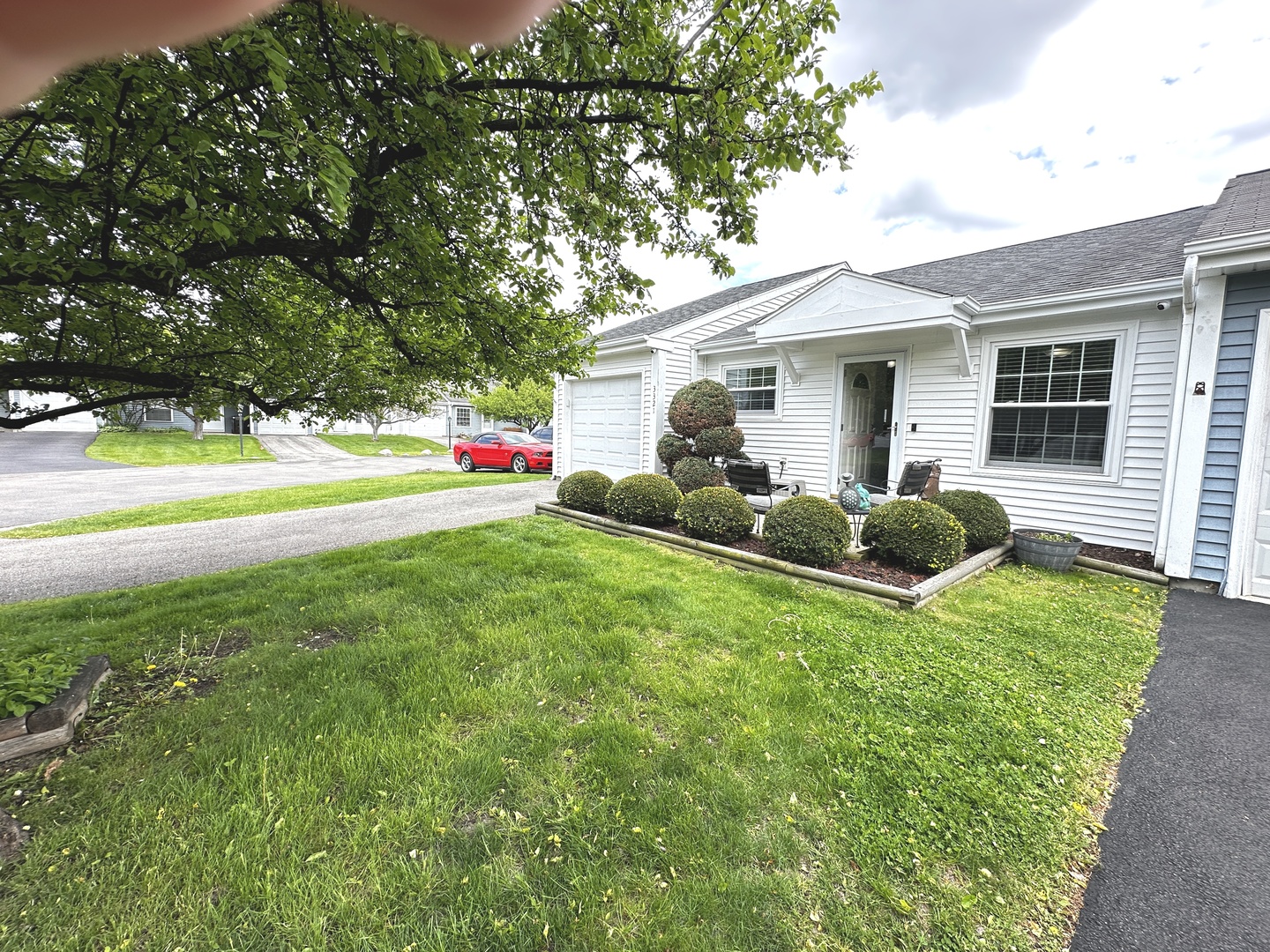3321 Greenwich Lane