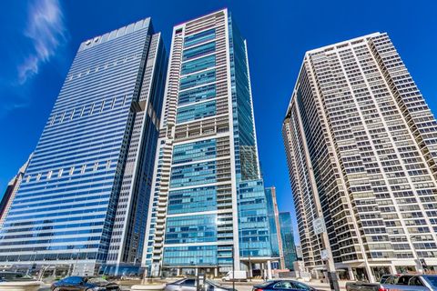 340 E Randolph Street 4901 Chicago IL 60601