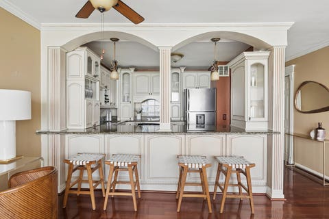 Tiny photo for 5445 N Sheridan Road #2008, Chicago, IL 60640 (MLS # 12736665)
