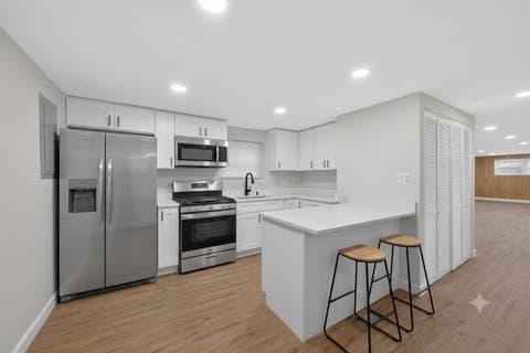 Tiny photo for 5755 W Eddy Street, Chicago, IL 60634 (MLS # 12709699)