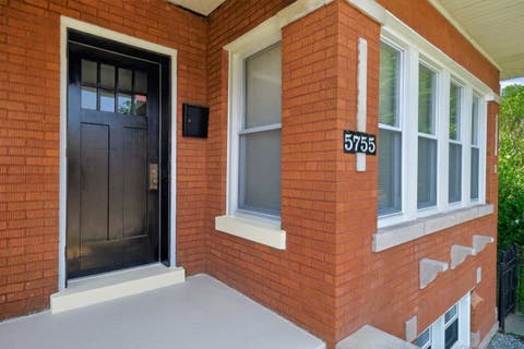 Tiny photo for 5755 W Eddy Street, Chicago, IL 60634 (MLS # 12709699)