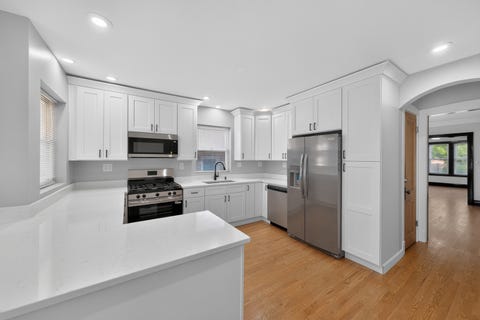 Tiny photo for 5755 W Eddy Street, Chicago, IL 60634 (MLS # 12709699)