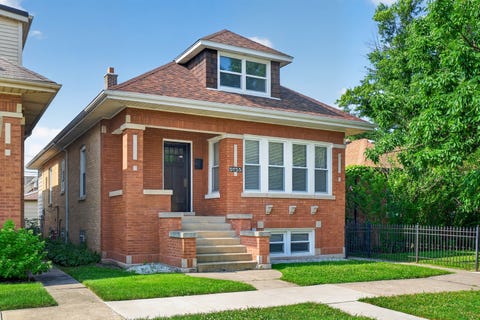 Tiny photo for 5755 W Eddy Street, Chicago, IL 60634 (MLS # 12709699)