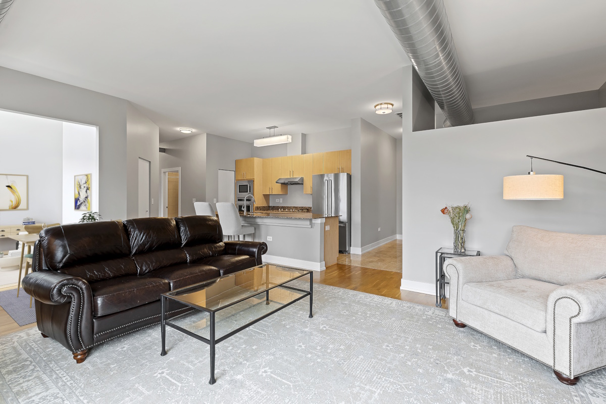 1155 W Madison Street 603
