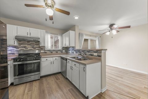 Tiny photo for 1643 ORCHARD Court, West Chicago, IL 60185 (MLS # 12576441)