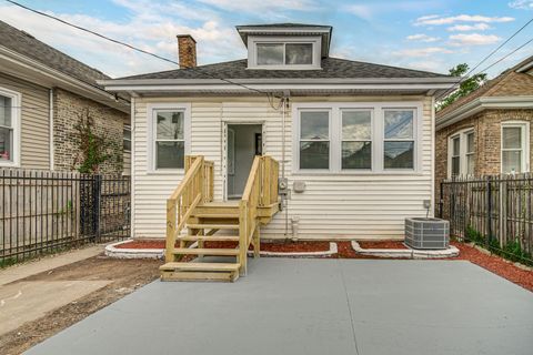 Tiny photo for 6741 S Maplewood Avenue, Chicago, IL 60629 (MLS # 12499077)