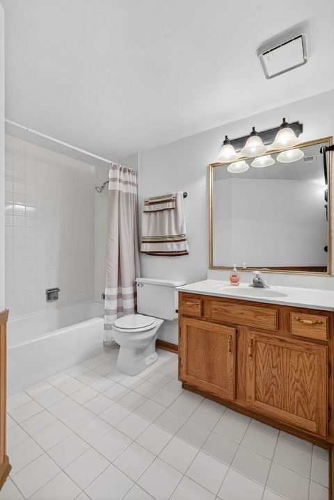 Tiny photo for 6419 Oak Forest Avenue #2N, Tinley Park, IL 60477 (MLS # 12581979)