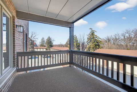 Tiny photo for 6419 Oak Forest Avenue #2N, Tinley Park, IL 60477 (MLS # 12581979)