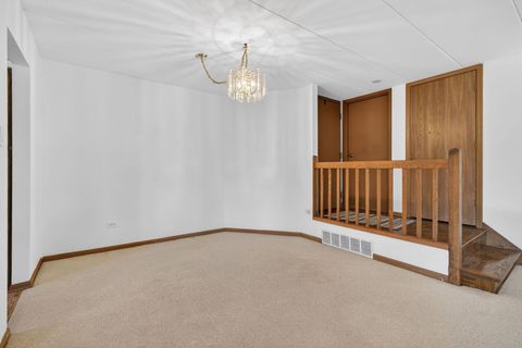 Tiny photo for 6419 Oak Forest Avenue #2N, Tinley Park, IL 60477 (MLS # 12581979)