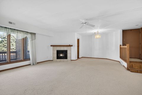 Tiny photo for 6419 Oak Forest Avenue #2N, Tinley Park, IL 60477 (MLS # 12581979)