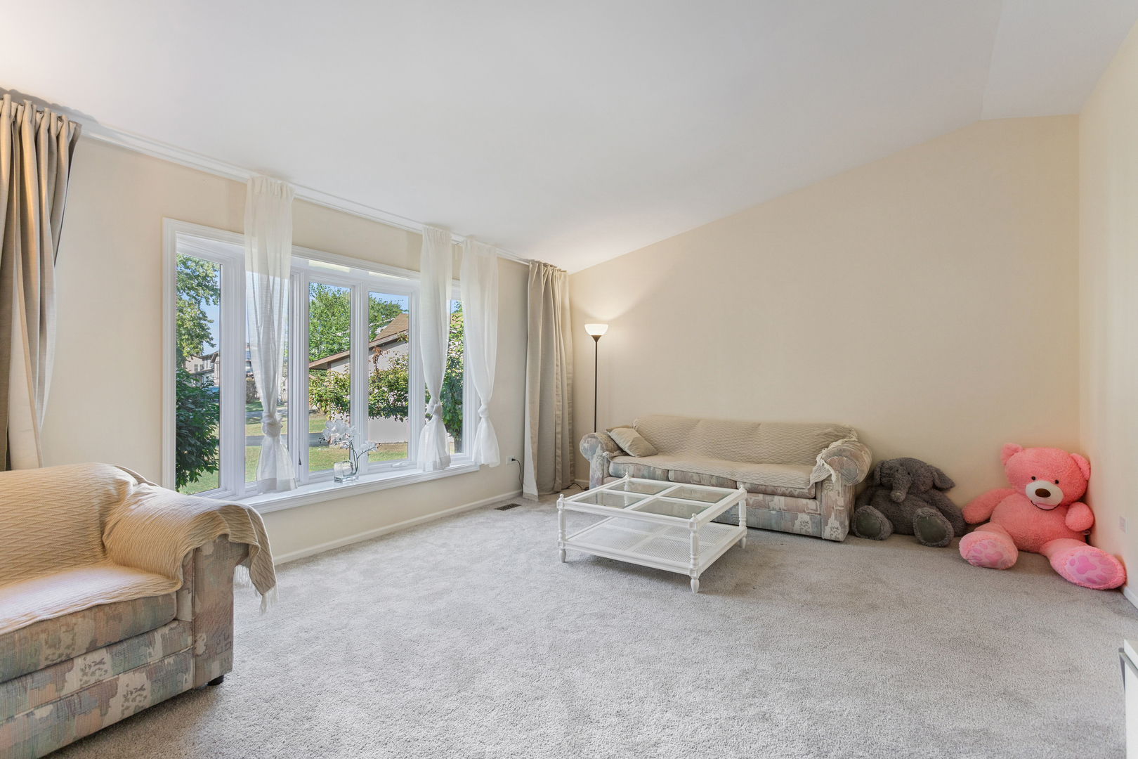 1012 Londonberry Court
