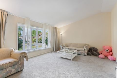 Tiny photo for 1012 Londonberry Court, Bolingbrook, IL 60440 (MLS # 12474410)