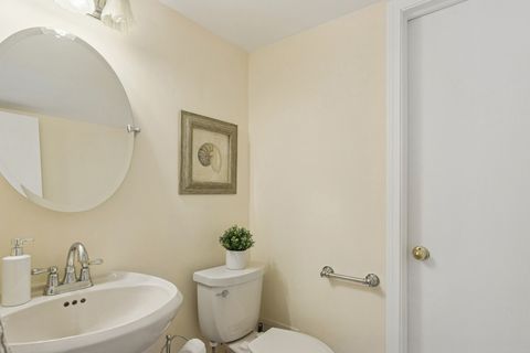 Tiny photo for 1012 Londonberry Court, Bolingbrook, IL 60440 (MLS # 12474410)