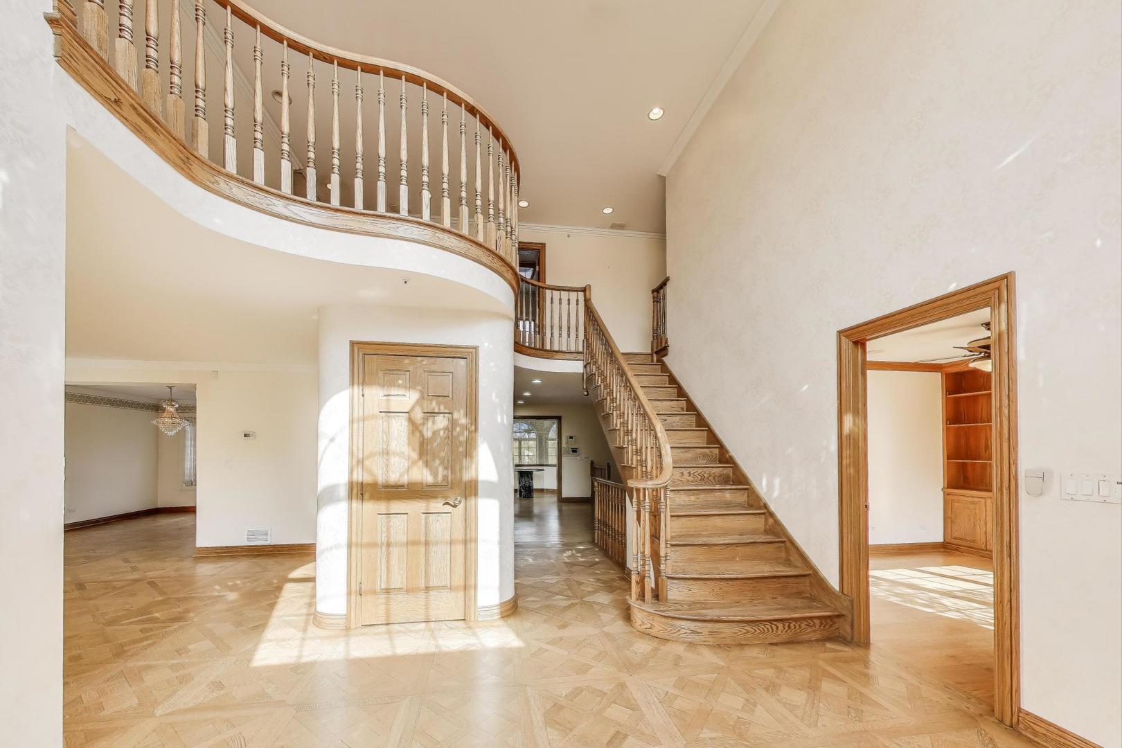 2125 Harrow Gate Drive