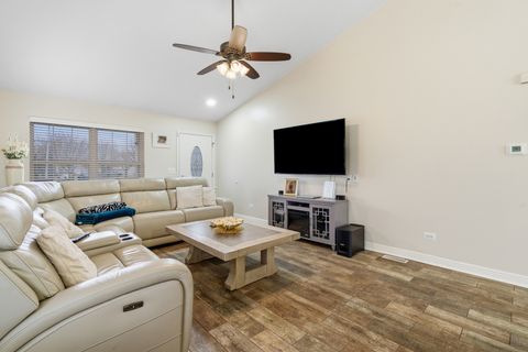 Tiny photo for 1594 Arborwood Circle, Romeoville, IL 60446 (MLS # 12581602)