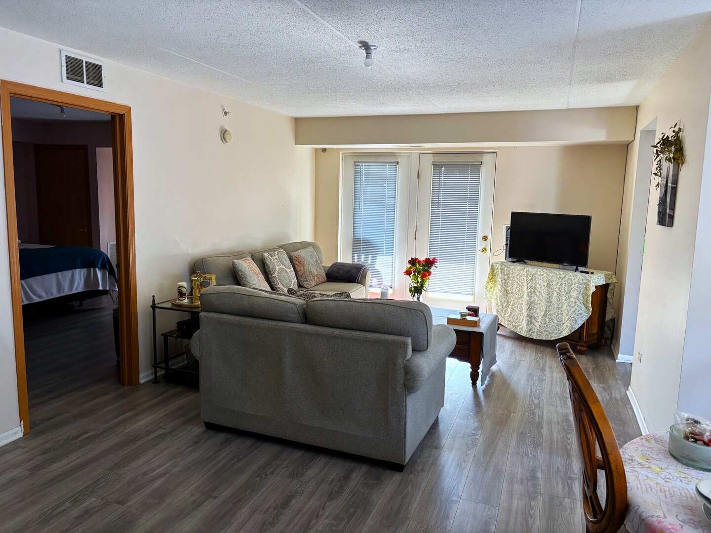 231 N Mill Road 11