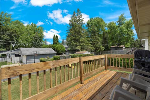 Tiny photo for 424 E Shorewood Road, Round Lake Beach, IL 60073 (MLS # 12732301)