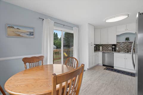 Tiny photo for 424 E Shorewood Road, Round Lake Beach, IL 60073 (MLS # 12732301)
