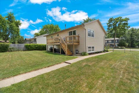 Tiny photo for 424 E Shorewood Road, Round Lake Beach, IL 60073 (MLS # 12732301)