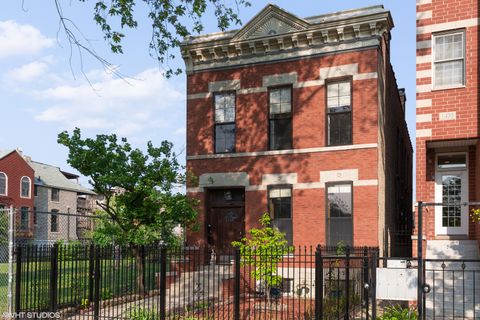 1433 N California Avenue 2 Chicago IL 60622