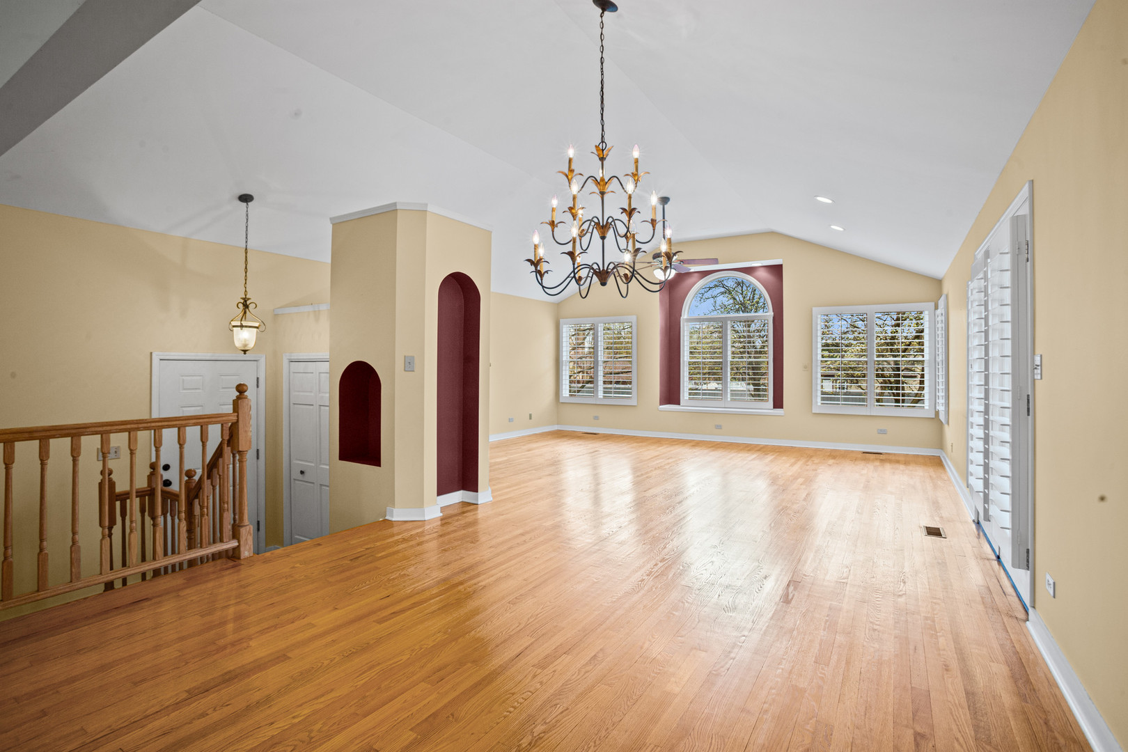 23W749 Bryn Mawr Avenue