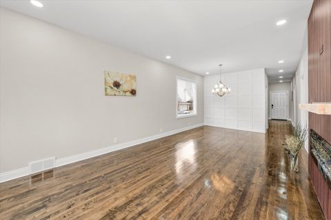 Tiny photo for 721 W 116th Street, Chicago, IL 60628 (MLS # 12540897)