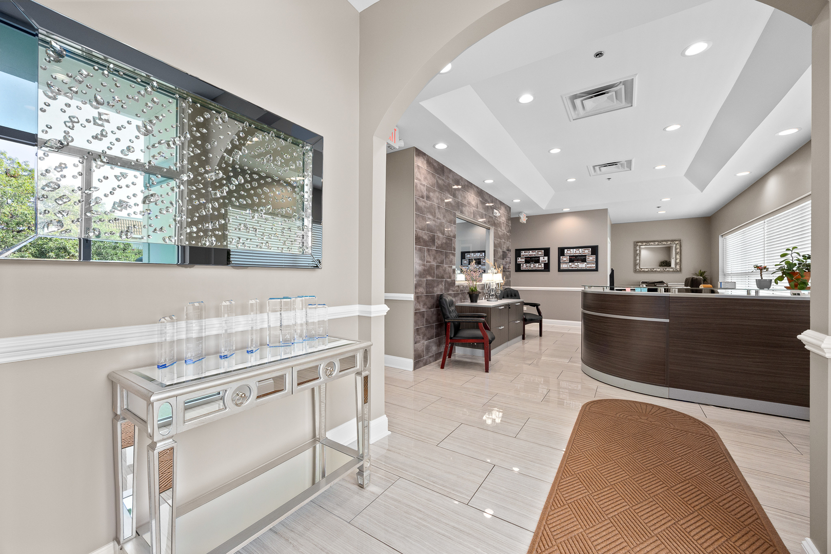 2005 S Bloomingdale Road G