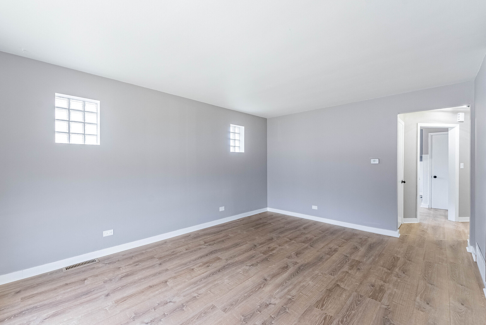 2259 N Natchez Avenue