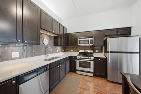 Tiny photo for 125 Lakeview Drive #604, Bloomingdale, IL 60108 (MLS # 12759844)