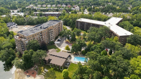 Tiny photo for 125 Lakeview Drive #604, Bloomingdale, IL 60108 (MLS # 12759844)