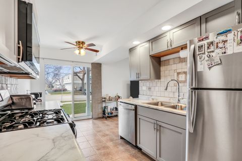 Tiny photo for 655 Hale Court, Wheeling, IL 60090 (MLS # 12545672)