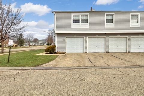 Tiny photo for 655 Hale Court, Wheeling, IL 60090 (MLS # 12545672)